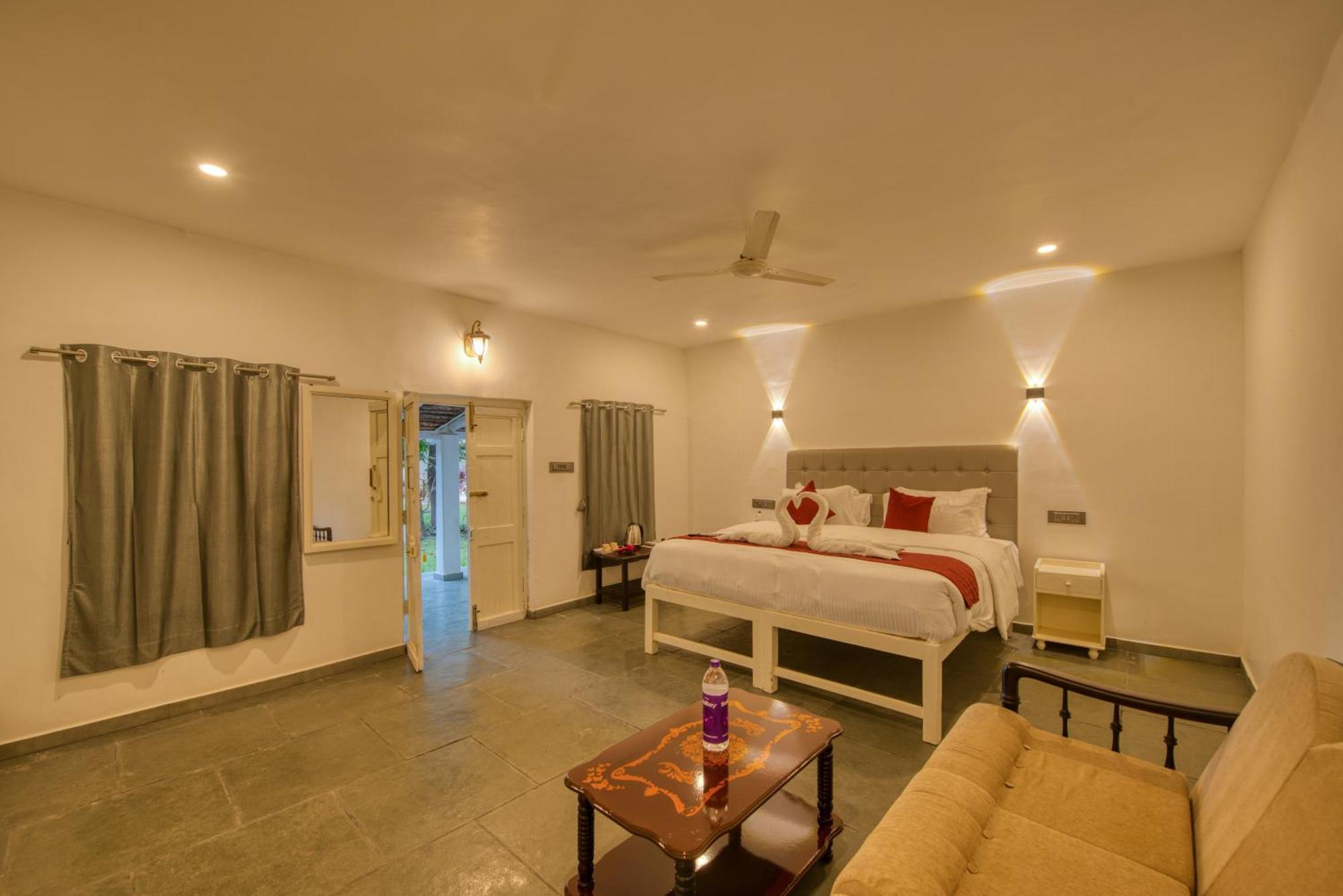 Le Epic Resort Virampattinam Екстер'єр фото